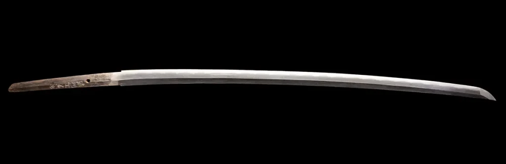 Katana Showa montata in Tachi Koshirae